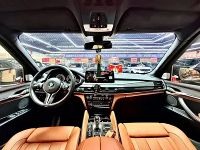 BMW X5 M