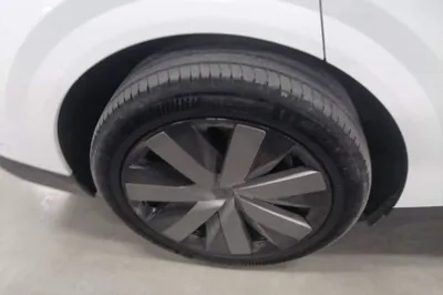 Li Auto Li Auto i6
