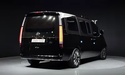 Hyundai Staria
