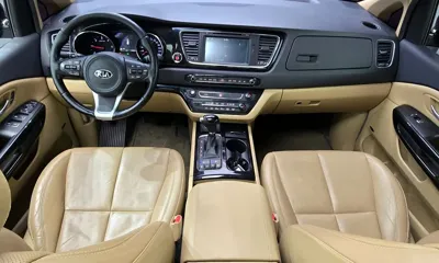 Kia Canival