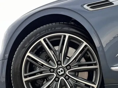 Bentley Flying Spur PHEV