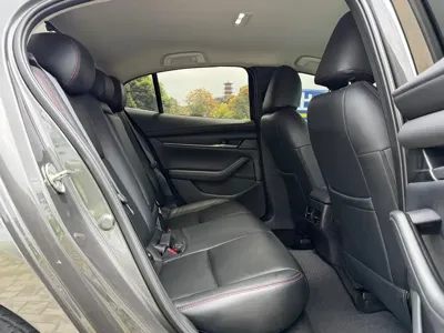 Mazda 3 Axela