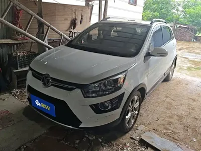 BAIC Senova X25