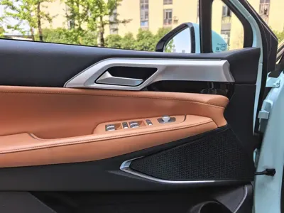 Xpeng P5