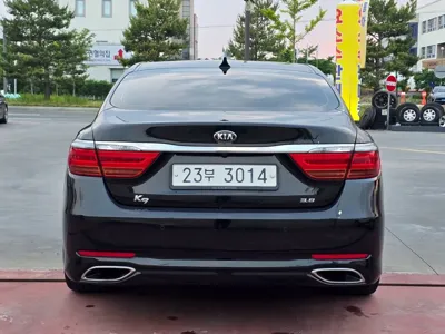 Kia K9