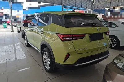 Wuling Alvez