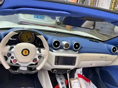 Ferrari California T