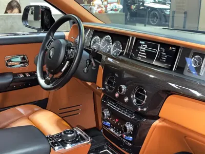 Rolls-Royce Phantom