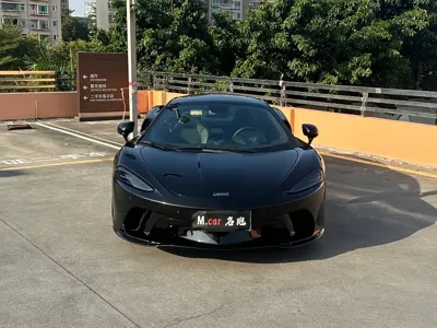 McLaren GT