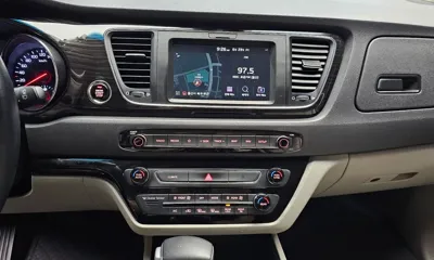 Kia Canival