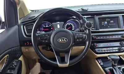 Kia Canival