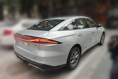 Geely Galaxy L6