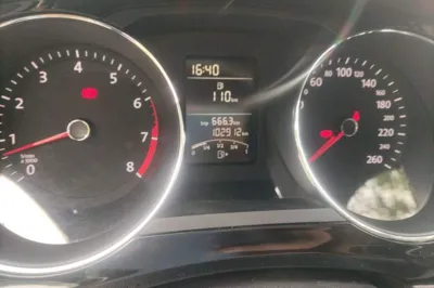 Volkswagen Sagitar
