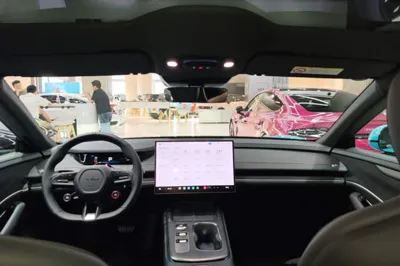 Xiaomi Auto SU7