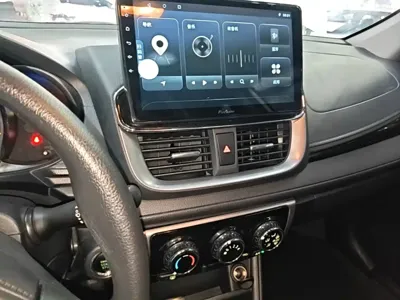 Toyota Yaris L