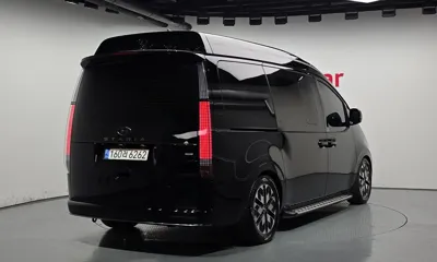 Hyundai Staria