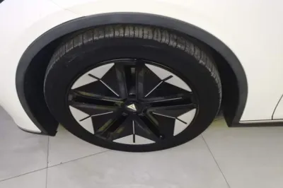 Deepal SL03