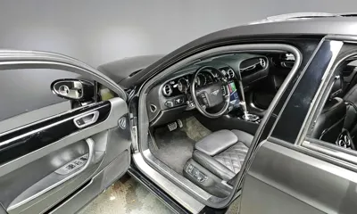 Bentley Flying Spur