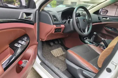 BYD Surui