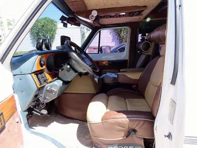 Dodge Ram Van