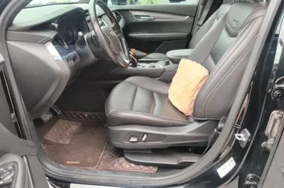 Cadillac XT6