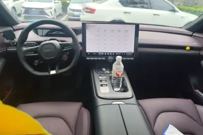Xiaomi Auto SU7