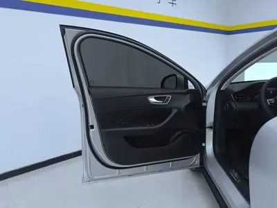 Roewe D7
