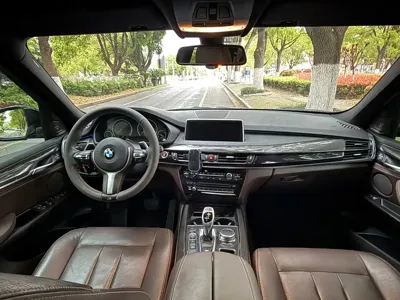 BMW X5 (Import)