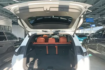 Li Auto L7