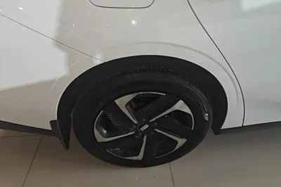 Geely Galaxy L6