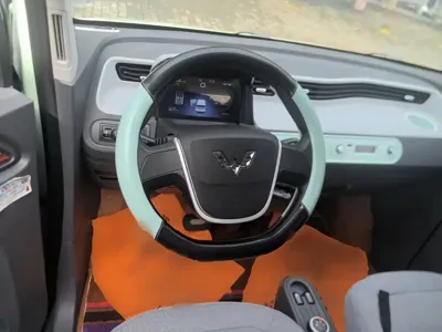 Wuling MINIEV