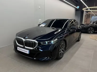 BMW i5