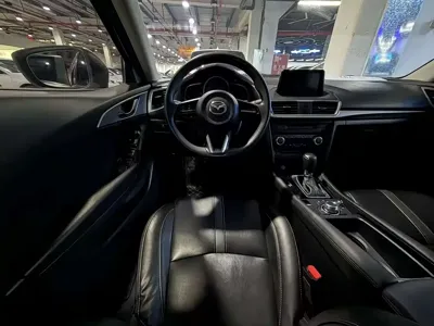 Mazda 3 Axela