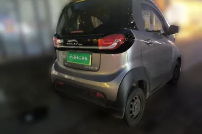 Baojun E100