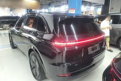 Li Auto L7