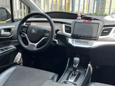 Honda Jade