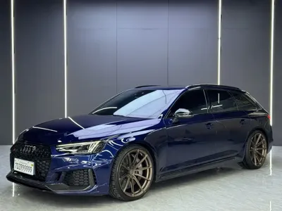 Audi RS 4