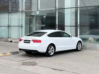 Audi A5 (Import)