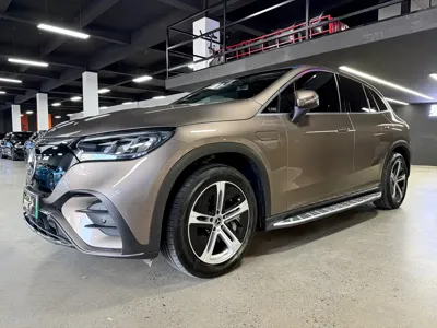 Mercedes-Benz EQE SUV