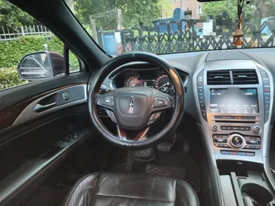 Lincoln MKZ