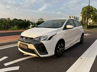 Toyota Yaris L