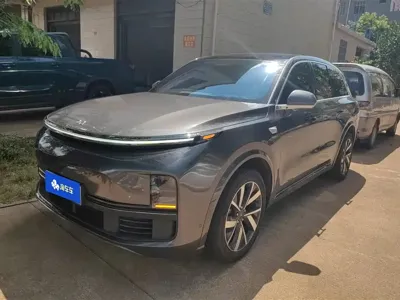 Li Auto Li L8