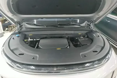 Li Auto L7