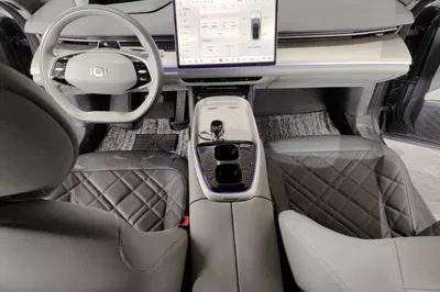 CHANGAN NEVO A07