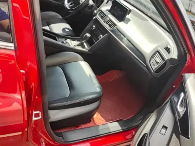 Mazda CX-4