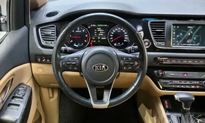 Kia Canival