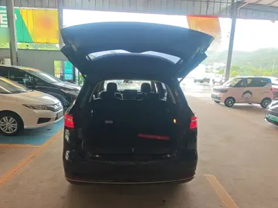 BYD MAX