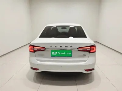 Roewe i5