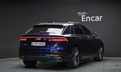 Audi SQ8