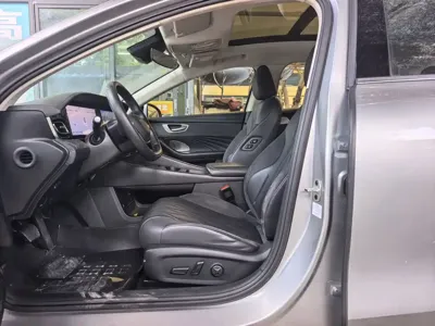 Roewe D7